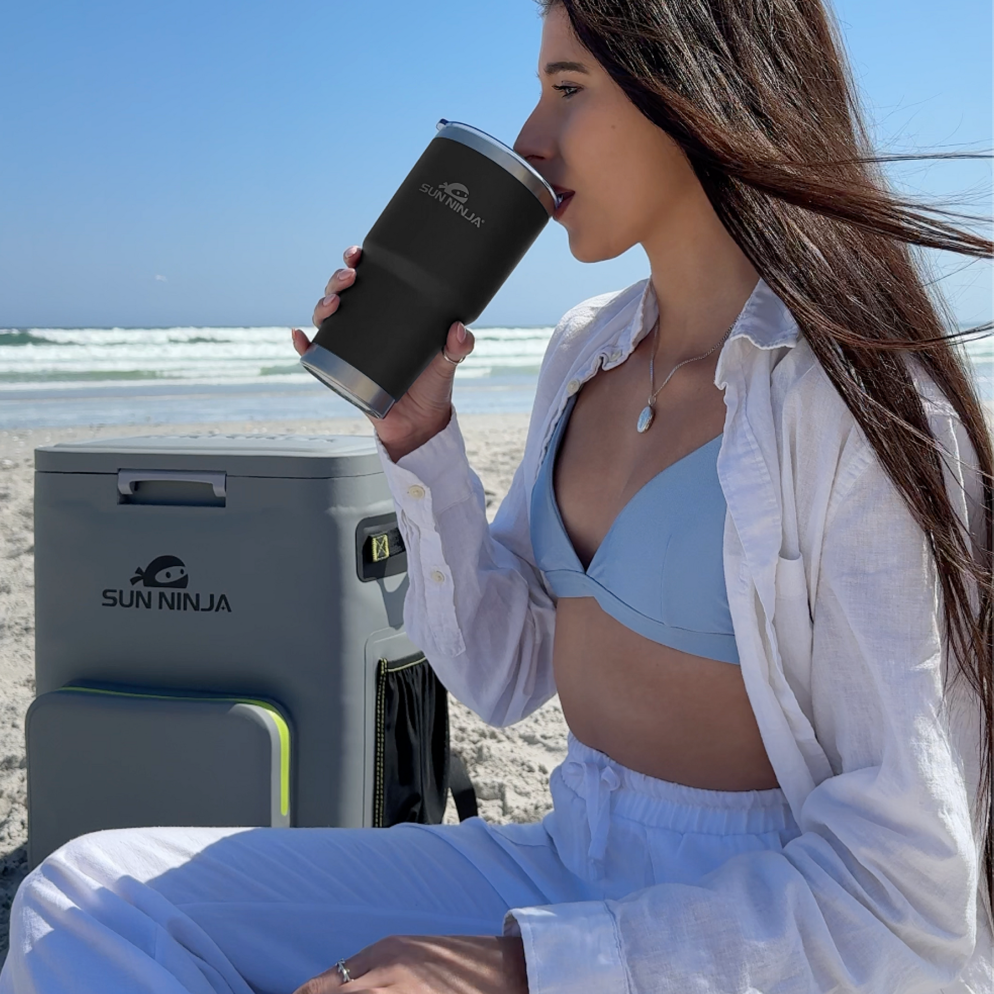 30-oz-tumbler-p4 30oz_tumbler_black_6_cf322052-b001-4521-bbbc-ab08b5a17a42.png