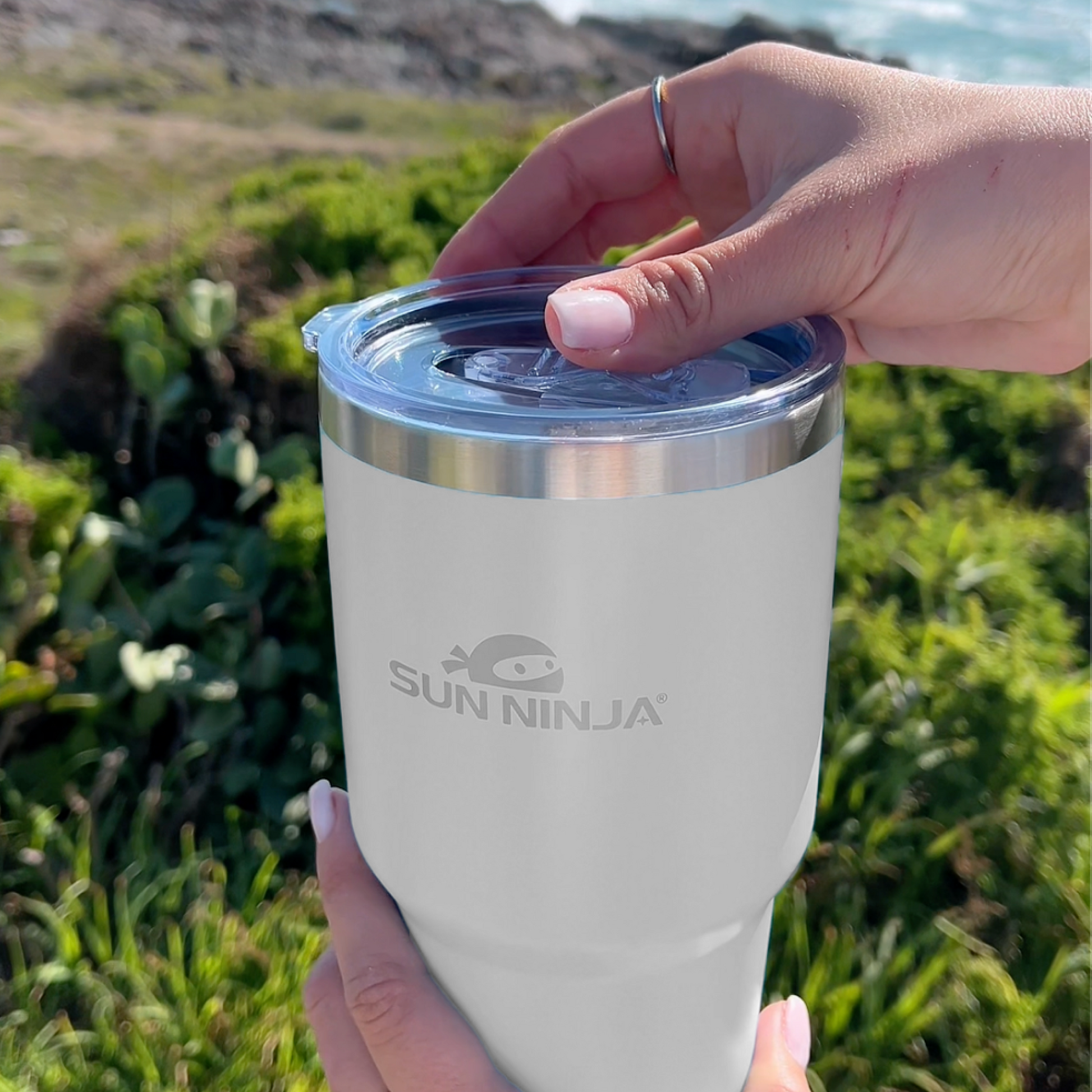 30-oz-tumbler-p4 30oz_tumbler_white_6_b8150278-32e9-4ddf-b379-e6851f83a8a6.png