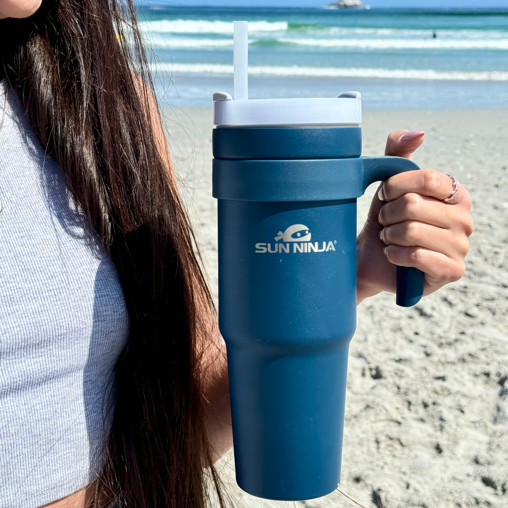 40-oz-travel-mug-w8 40oz_travel_mug_navy_7.png