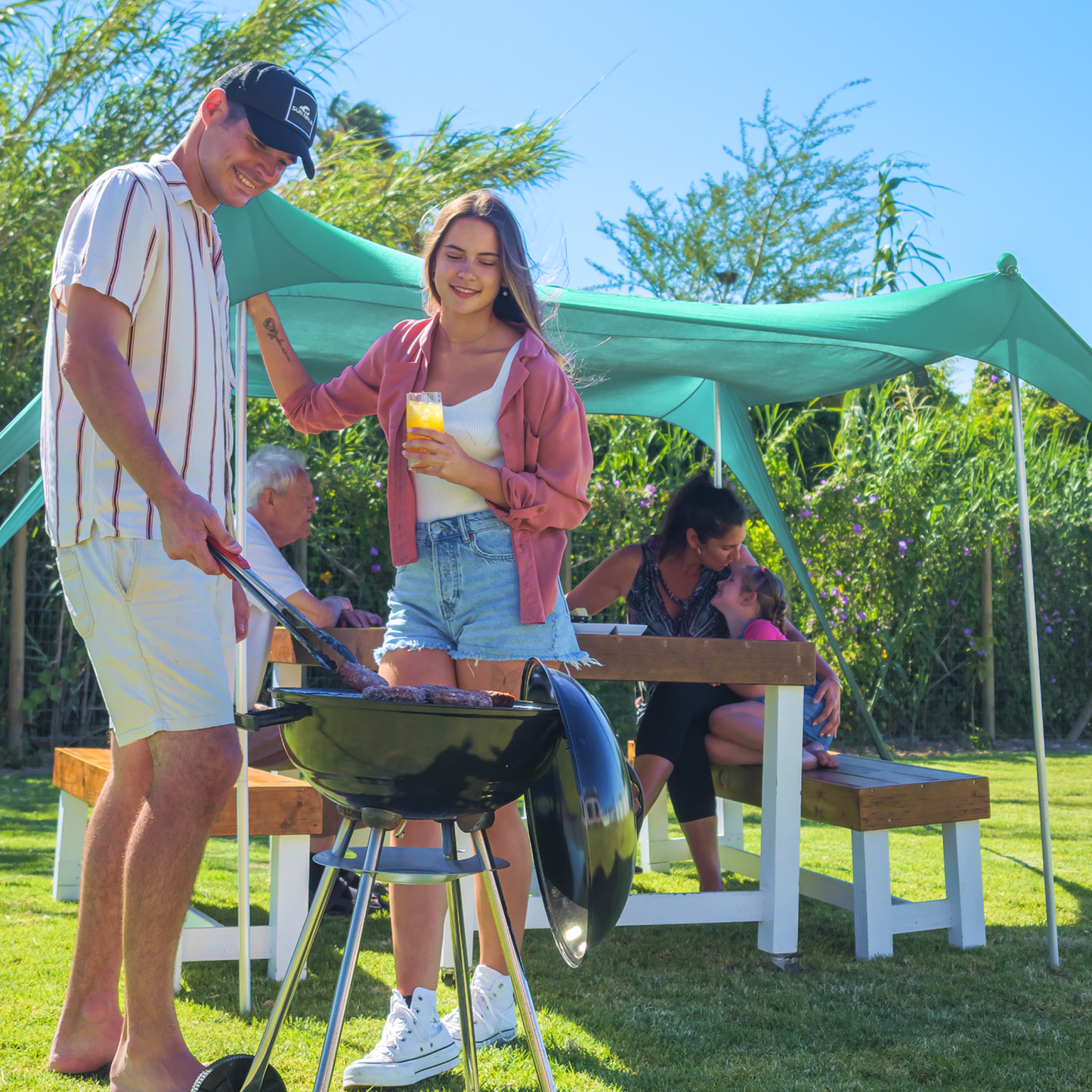beach-tent-4-person-j8 Sun-Ninja_4_person_tent_green_5.png